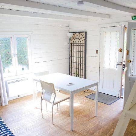 Les Cabanes Parisiennes - Chalets 1H30 From Paris - 62P Sainte-Genevieve-des-Bois Luaran gambar