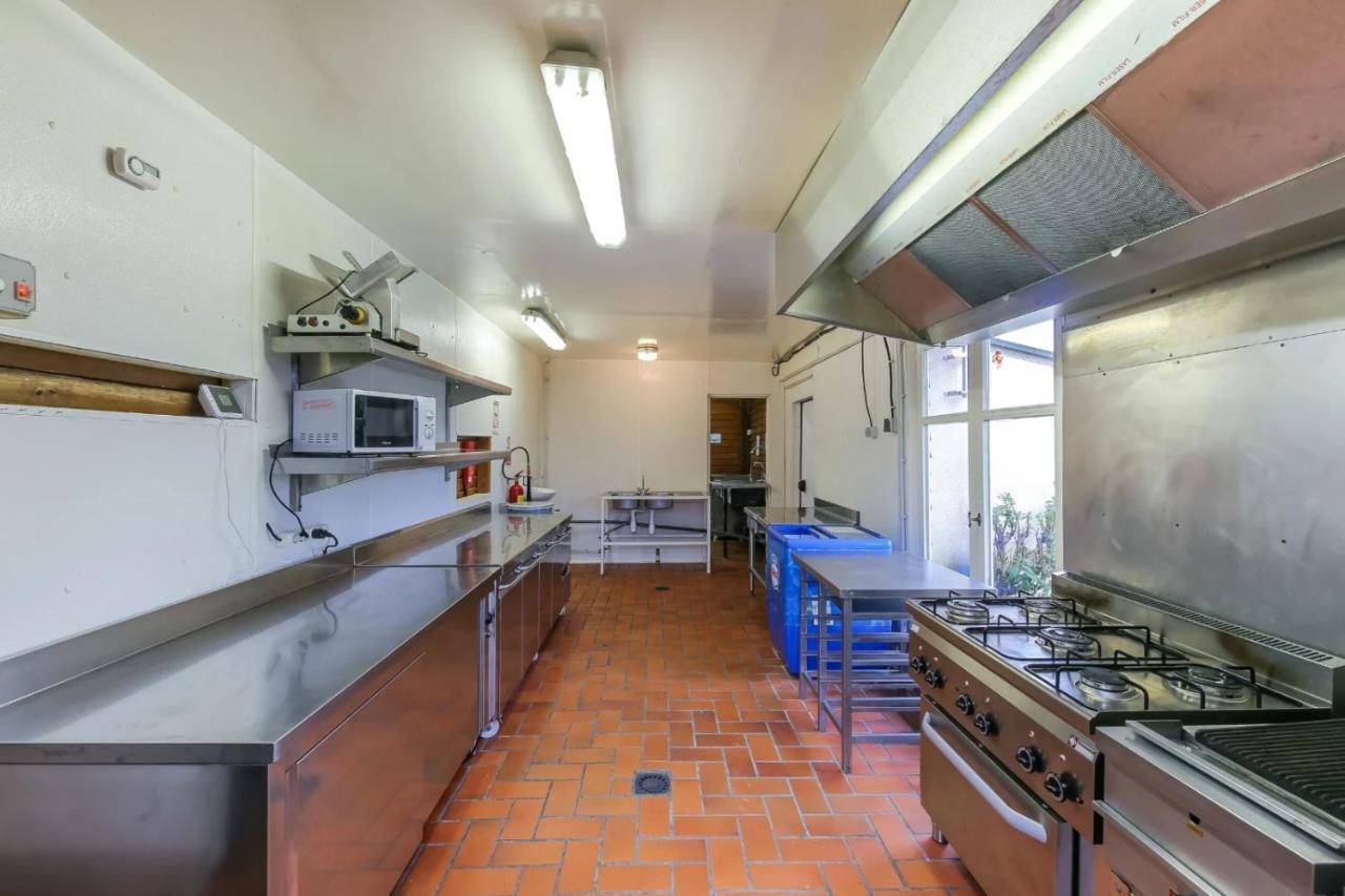 Les Cabanes Parisiennes - Chalets 1H30 From Paris - 62P Sainte-Genevieve-des-Bois Luaran gambar