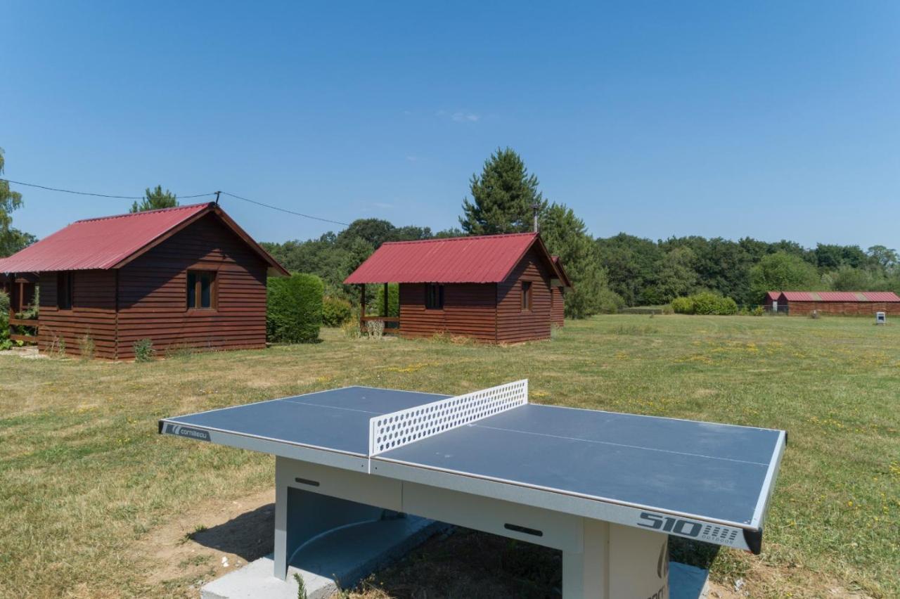 Les Cabanes Parisiennes - Chalets 1H30 From Paris - 62P Sainte-Genevieve-des-Bois Luaran gambar