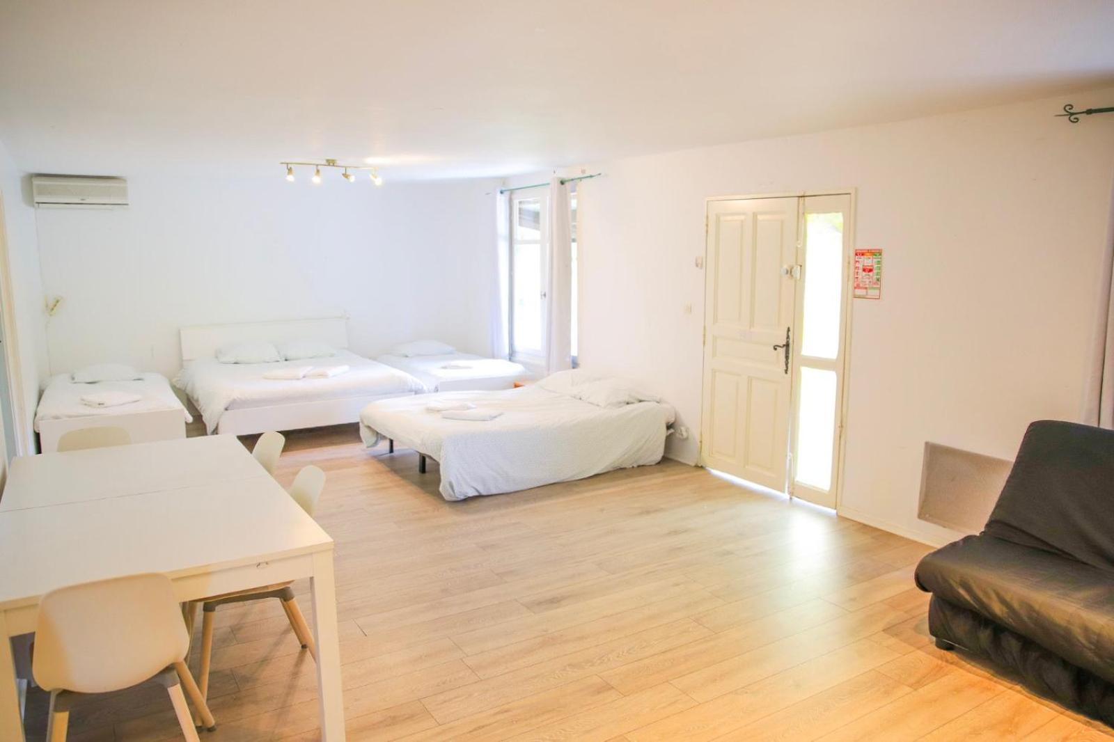 Les Cabanes Parisiennes - Chalets 1H30 From Paris - 62P Sainte-Genevieve-des-Bois Luaran gambar