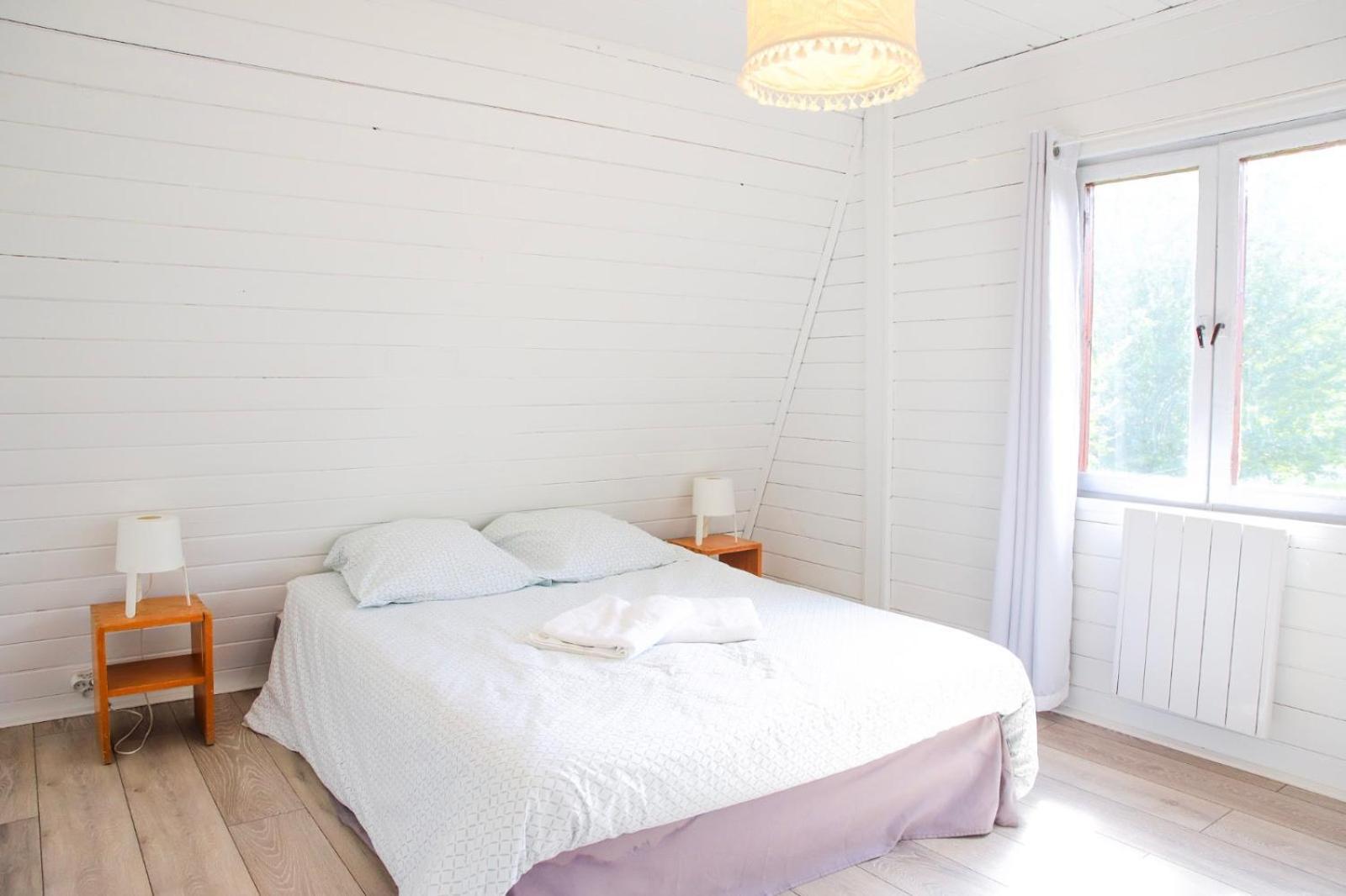 Les Cabanes Parisiennes - Chalets 1H30 From Paris - 62P Sainte-Genevieve-des-Bois Luaran gambar