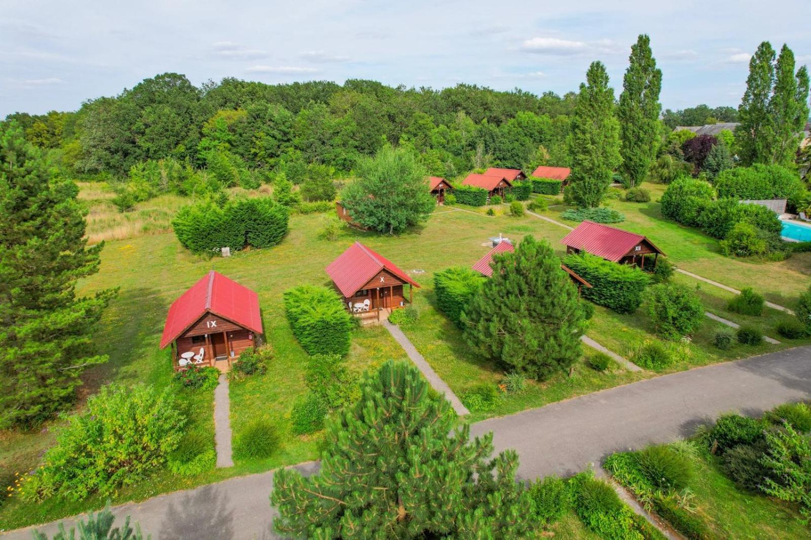 Les Cabanes Parisiennes - Chalets 1H30 From Paris - 62P Sainte-Genevieve-des-Bois Luaran gambar